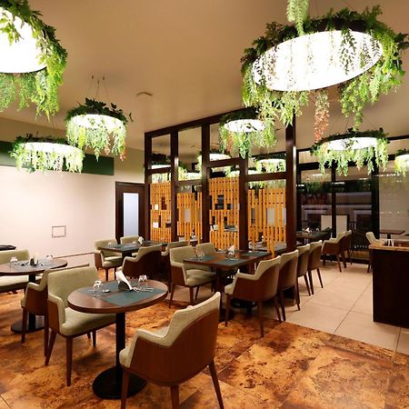 Quality Inn City Centre Benares Buitenkant foto